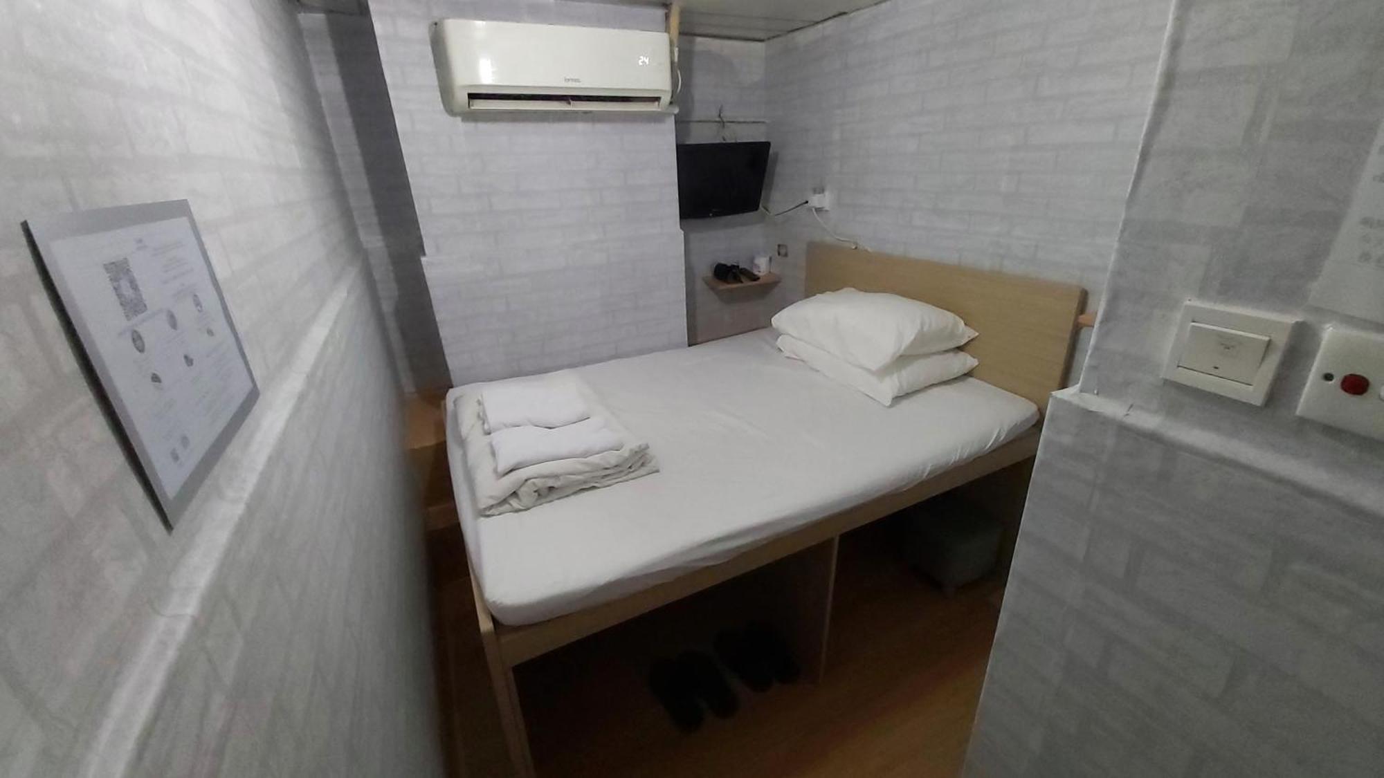 Cozy Inn Jordan Station Хонконг Екстериор снимка