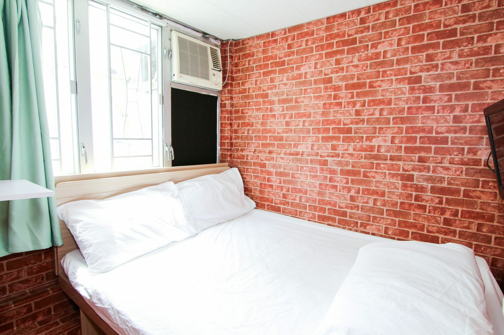 Cozy Inn Jordan Station Хонконг Екстериор снимка